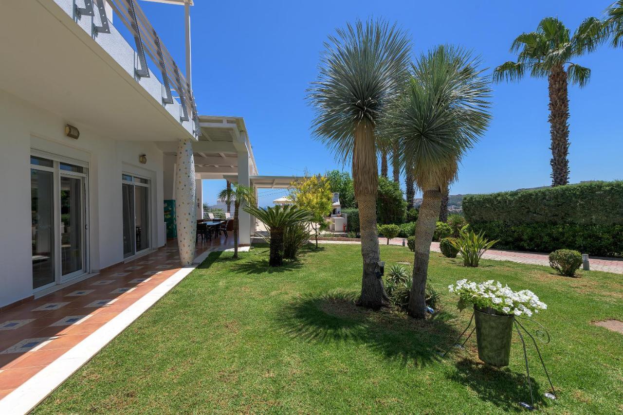 Grande Dame Villa Of Rhodes Asgourou Exterior photo
